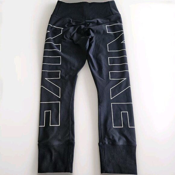 Nike Leggings Womens XS Lot of 2 Dri-Fit Swoosh Spell Out JDI Cropped Stretch - Picture 11 of 16
